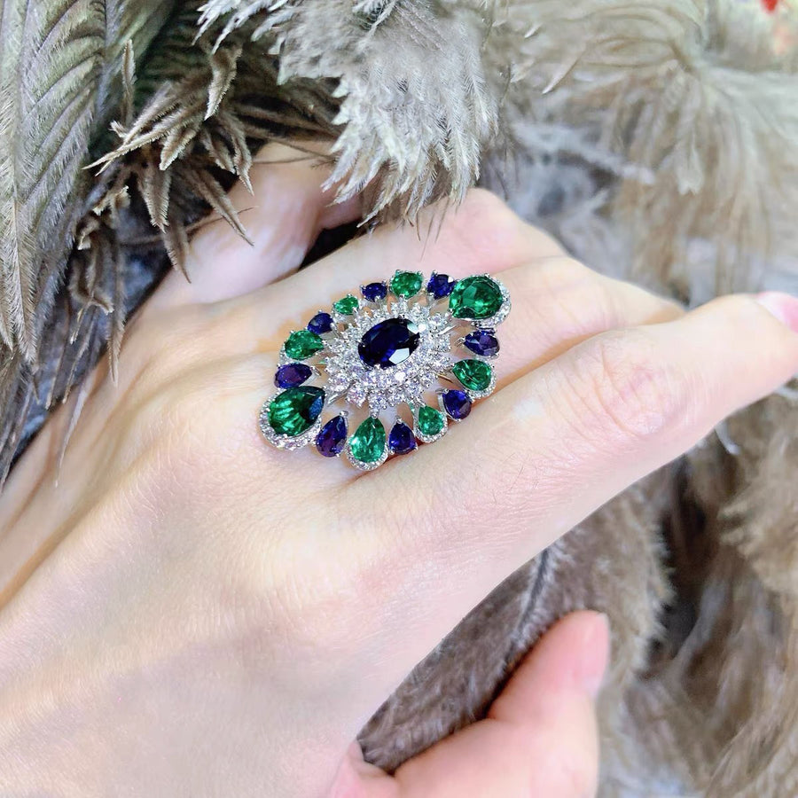 Peacock Queen Emerald Oval Ring