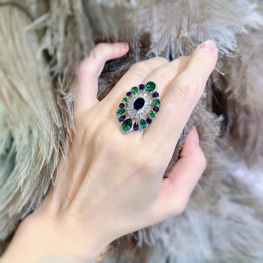 Peacock Queen Emerald Oval Ring