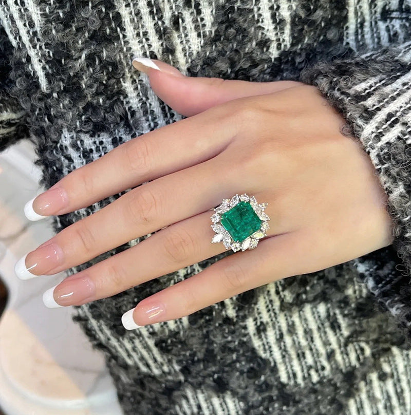 Flower Square Emerald Ring