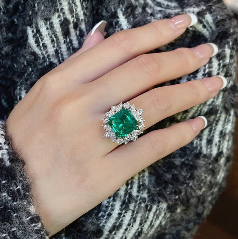 Flower Square Emerald Ring