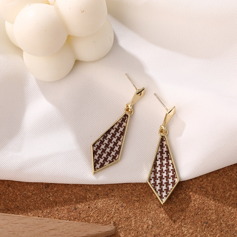 Triangle Houndstooth Drop Earrings
