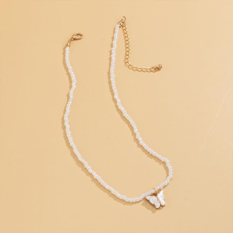 Butterfly Pendant Beads Necklace-White