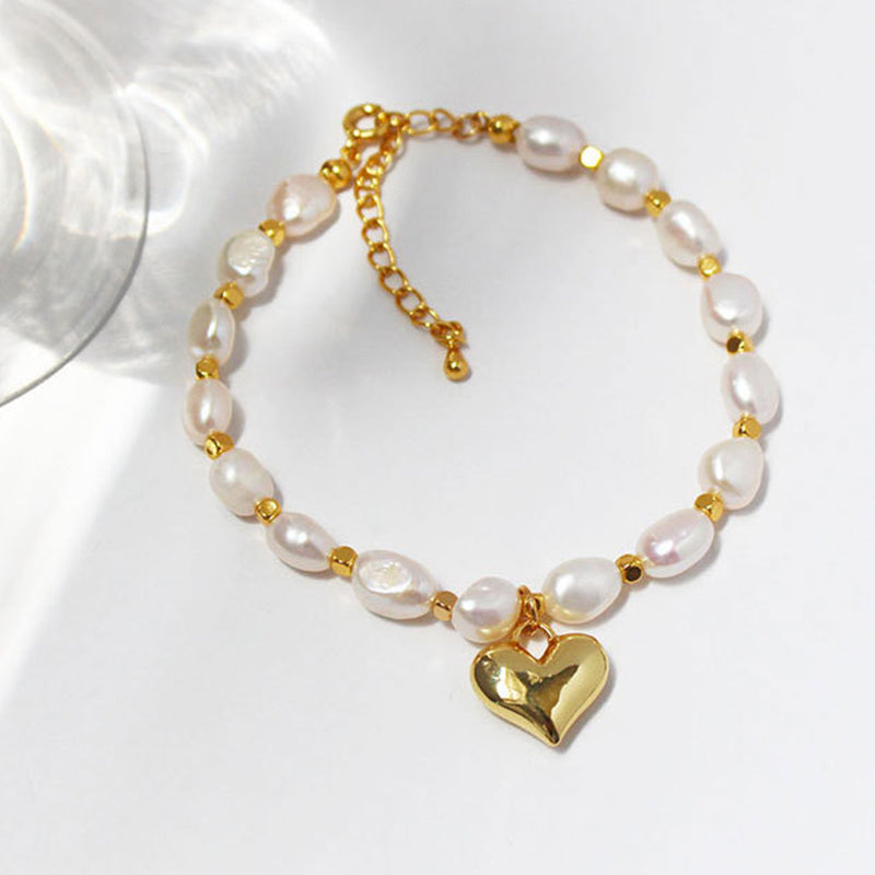Plump Heart Pearl Bracelet