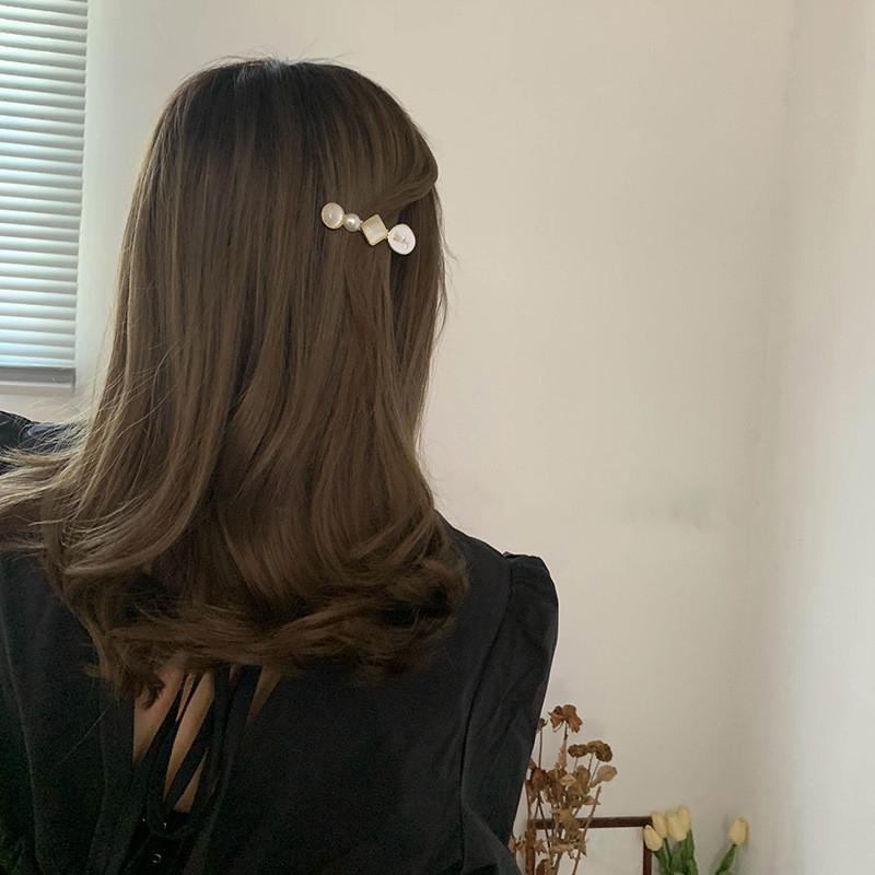 Romance Pearl Hair Clip