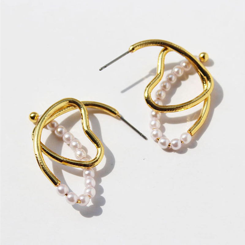 Winding Love Pearl Earrings