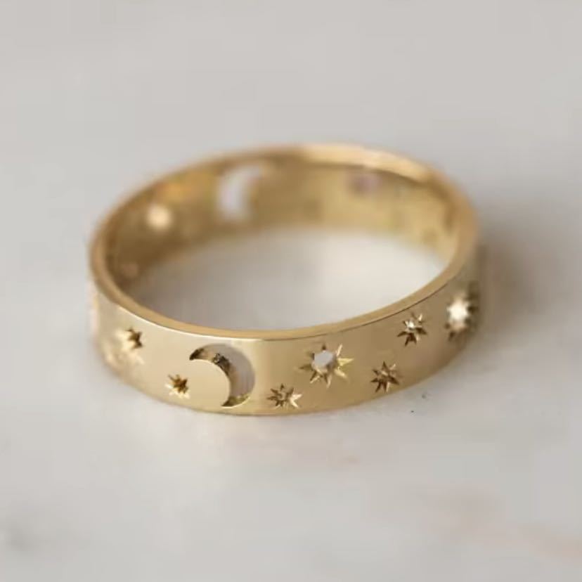 Star and Moon Openwork Ring